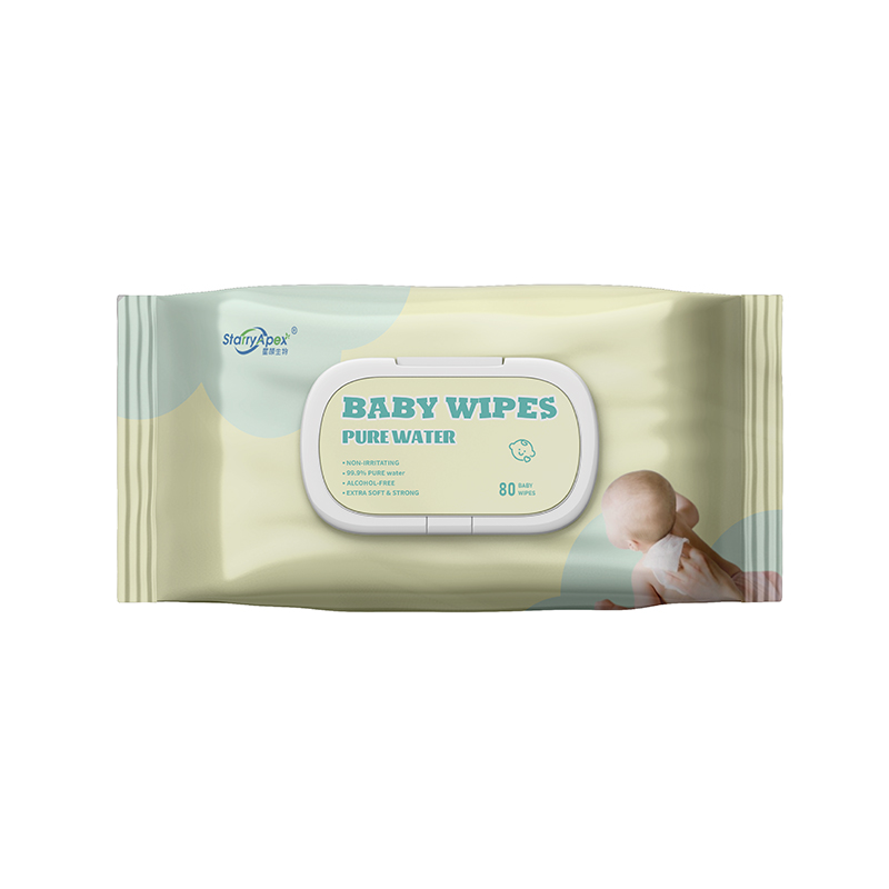 Salviette con acqua pura al 99%. Salviette con acqua pura al 99%.